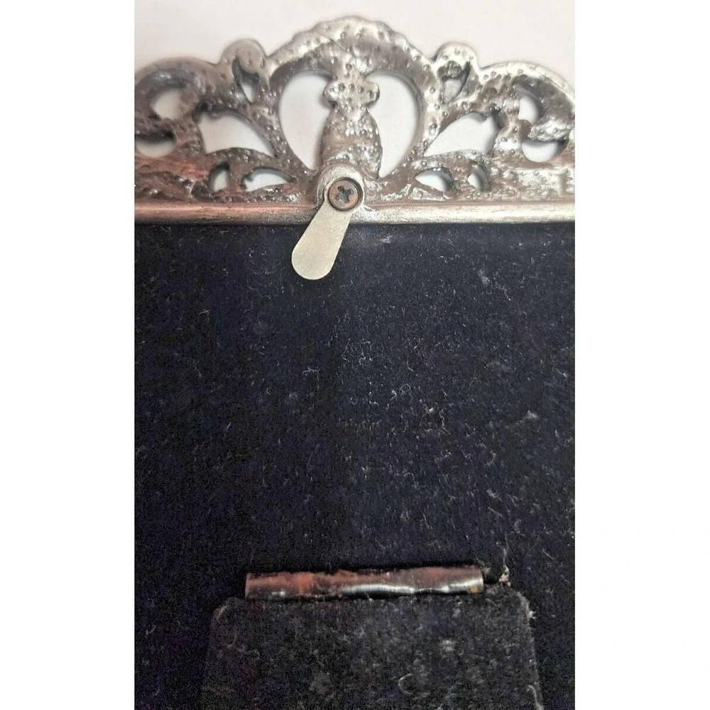 Vintage Ornate Burgundy Enamel Silver Tone Filigree Rhinestone 4x6 Picture Frame